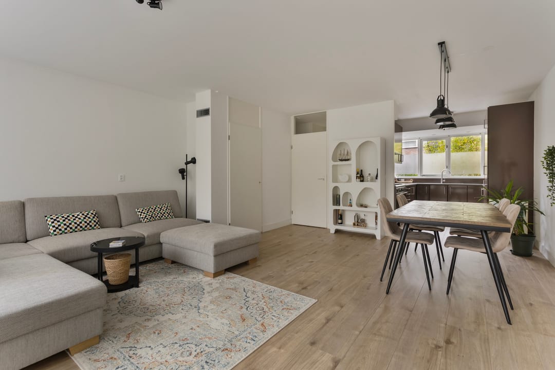 Photo 2 of Aletta Jacobsstraat 1