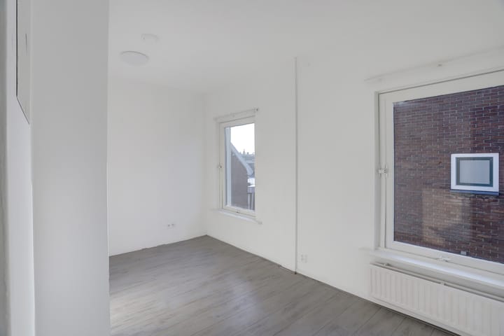 Foto 13 van IJsselstraat 49