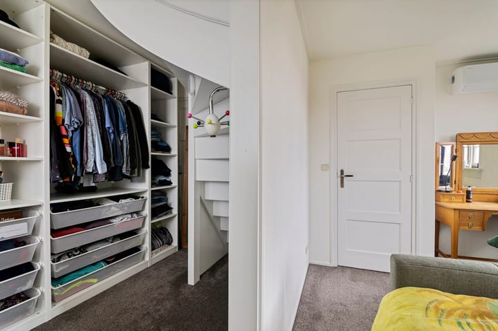 Photo 34 of Mr. Pieter Jelles Troelstrawei 21