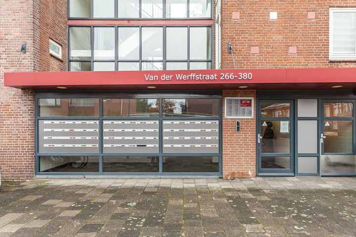 Bekijk foto 4 van van der Werffstraat 356