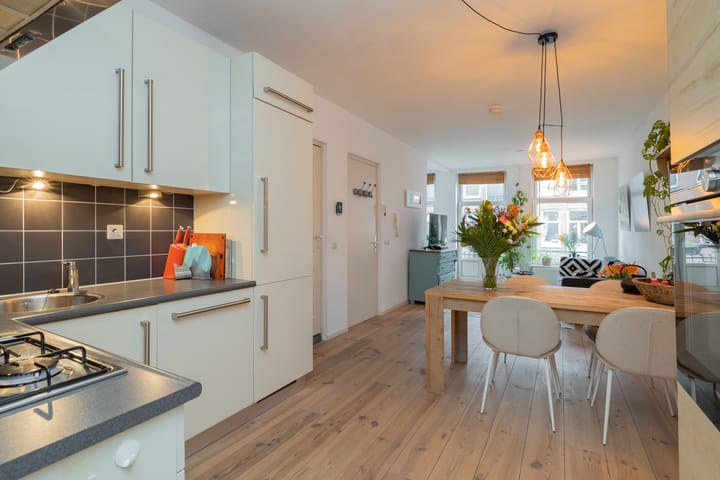 Photo 2 of Joan Melchior Kemperstraat 132-2