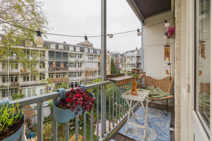 Photo 4 of Joan Melchior Kemperstraat 132-2