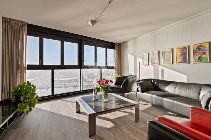 Foto 2 van Regattaweg 156