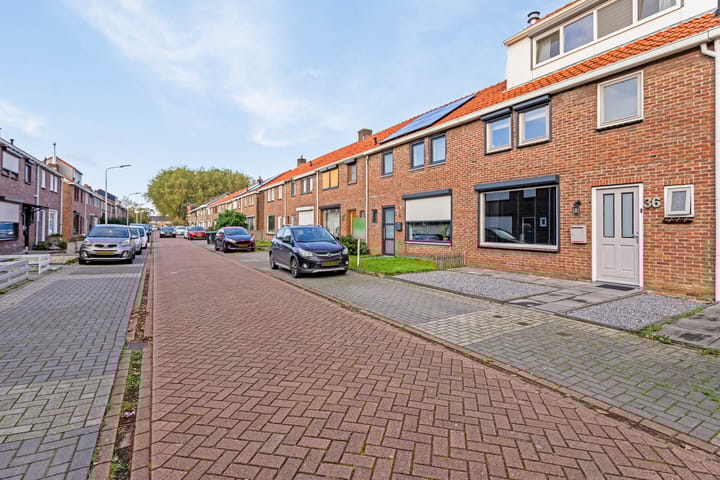 Foto 5 van Bernhardstraat 36