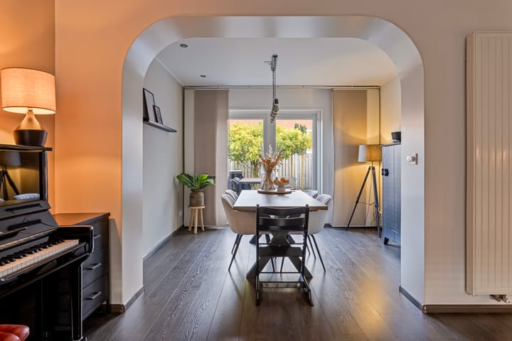 Foto 13 van Bernhardstraat 36