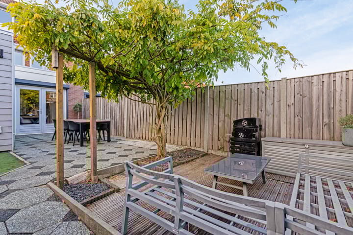 Foto 26 van Bernhardstraat 36