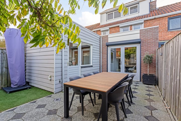 Foto 25 van Bernhardstraat 36