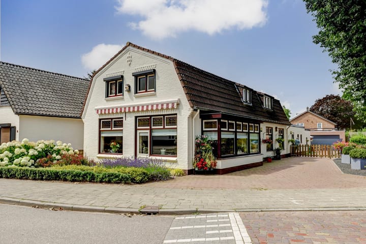 Foto 2 van Leemweg 6