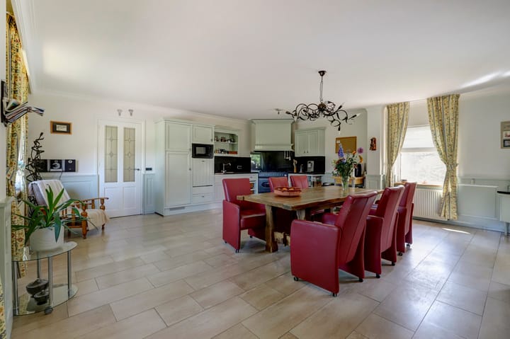 Foto 15 van Leemweg 6