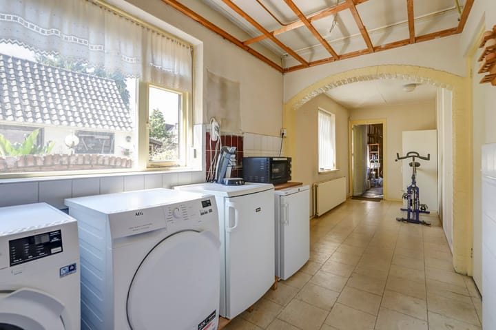 Foto 21 van Leemweg 6