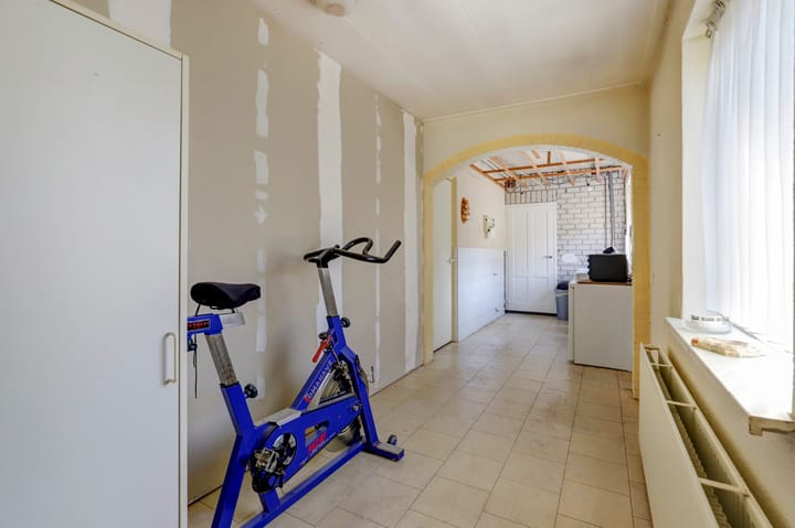 Foto 22 van Leemweg 6