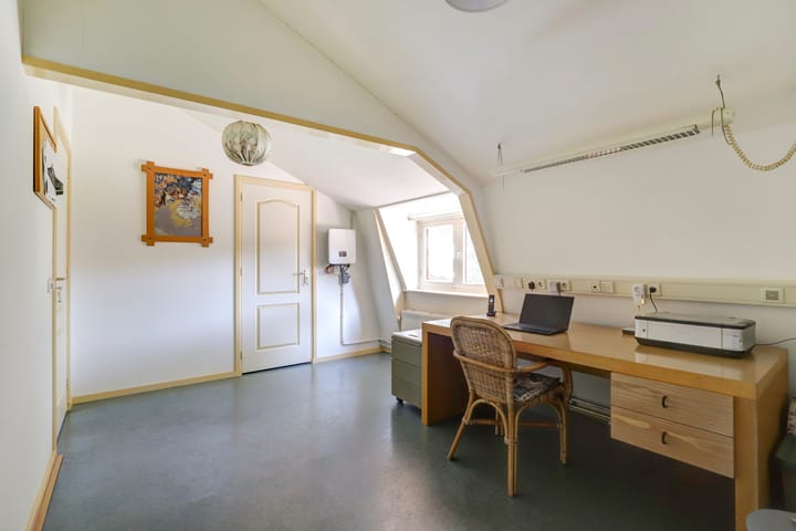 Foto 33 van Leemweg 6