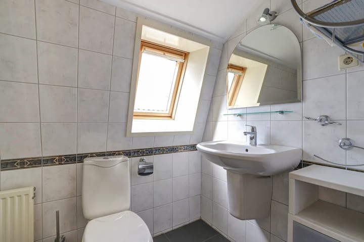 Foto 38 van Leemweg 6