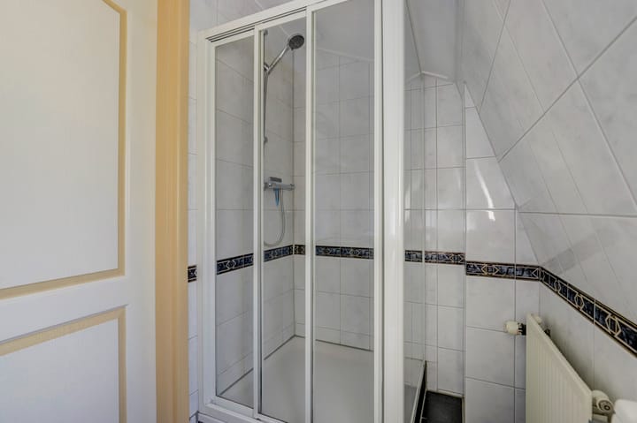 Foto 39 van Leemweg 6