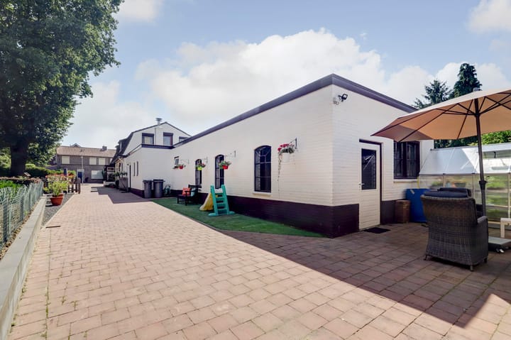 Foto 47 van Leemweg 6