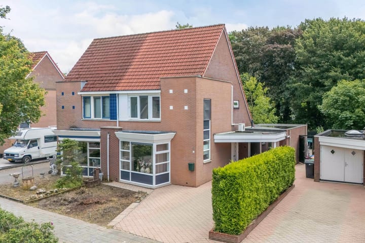 Foto 10 van Visarend 7