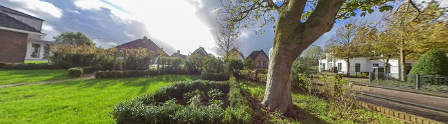 View 360° photo of Voortuin of Dorpsstraat 32