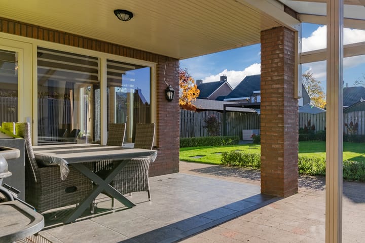 Photo 32 of Hoogveld 12