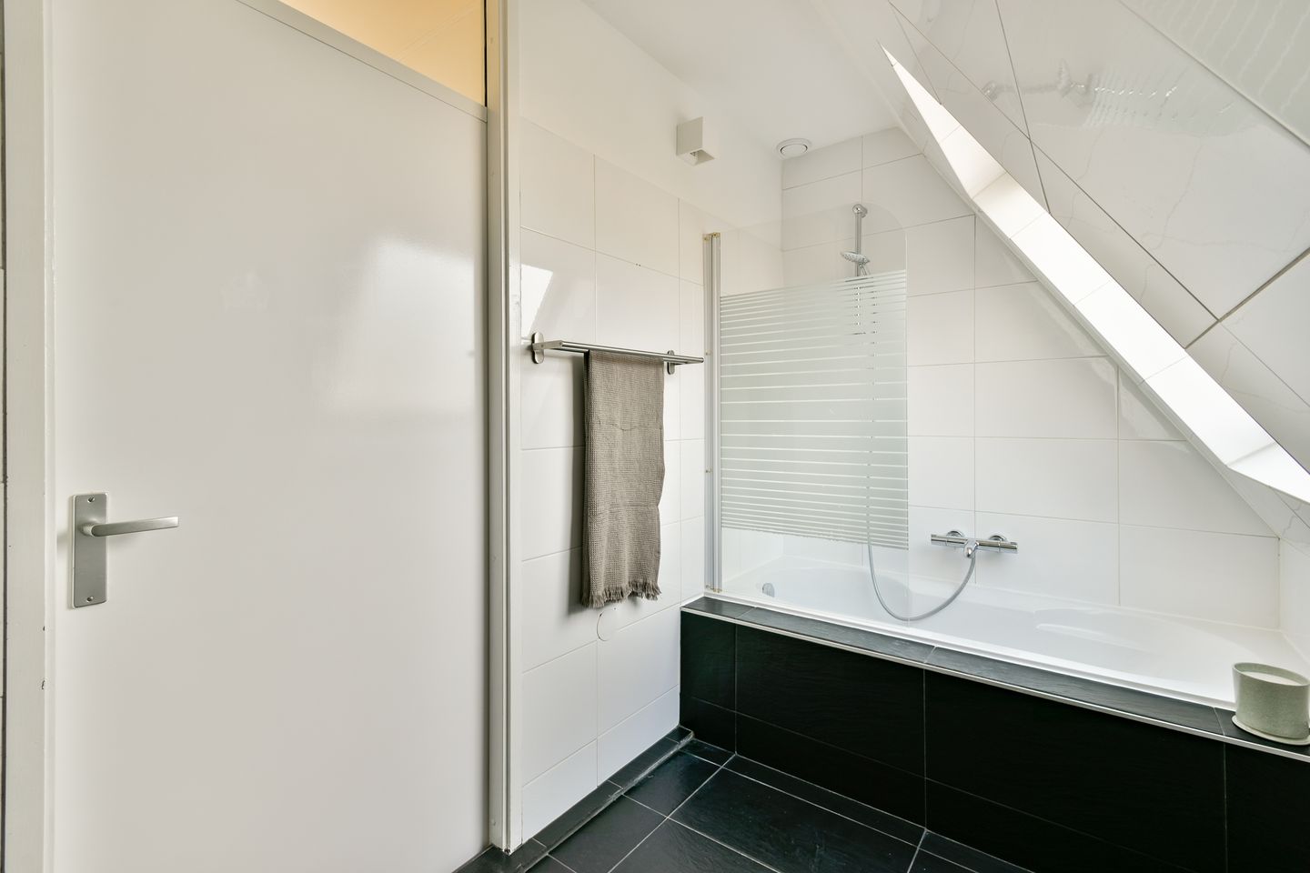 Foto 14 van Nachtegaalstraat 129