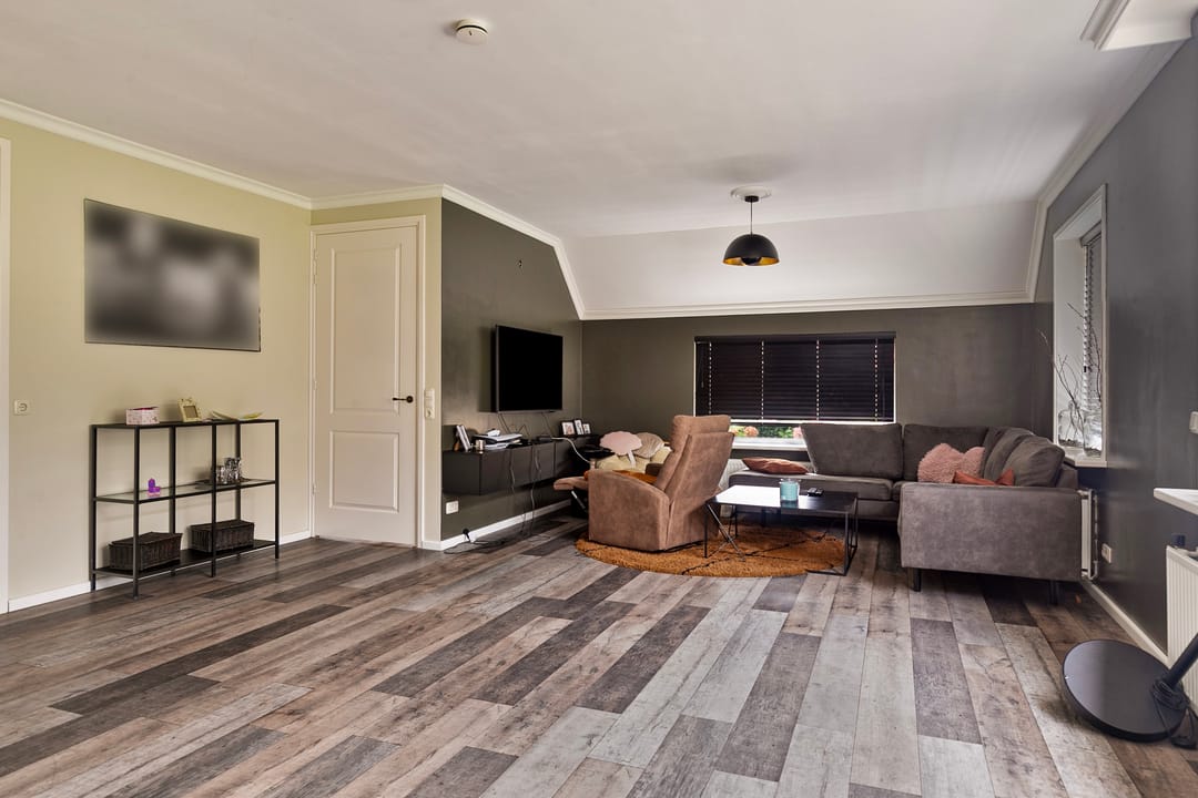 Foto 8 van Ooster Oenerweg 1