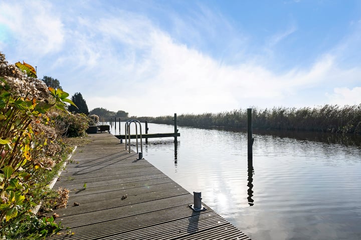 Bekijk foto 4 van Wetterbies 24