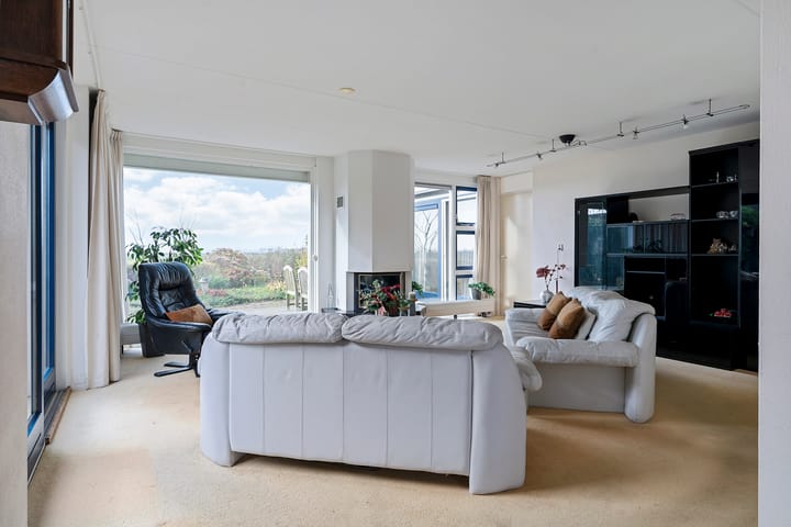 Photo 10 of Wetterbies 24