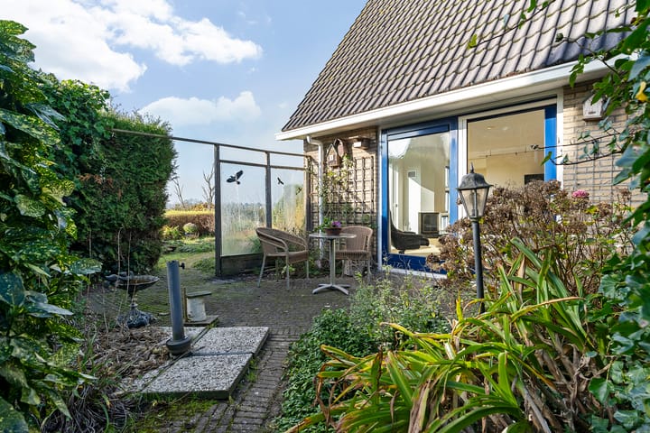 Photo 45 of Wetterbies 24