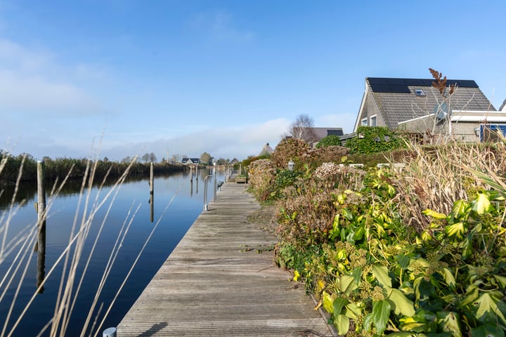 Bekijk foto 51 van Wetterbies 24