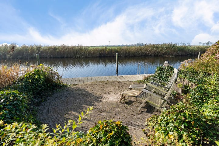 Photo 53 of Wetterbies 24