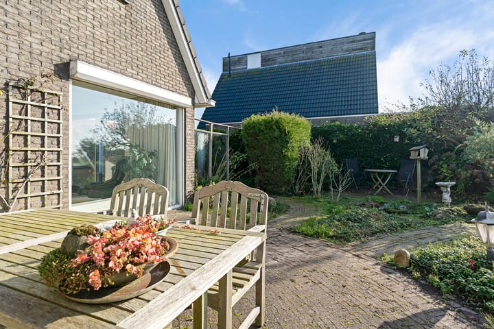 Photo 58 of Wetterbies 24