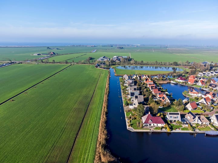 Photo 71 of Wetterbies 24