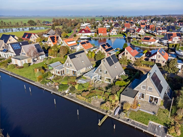 Photo 76 of Wetterbies 24