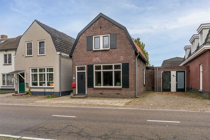 View photo 42 of Theerestraat 64