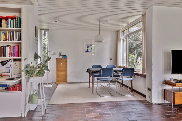 Photo 14 of Sint Servatiusstraat 34