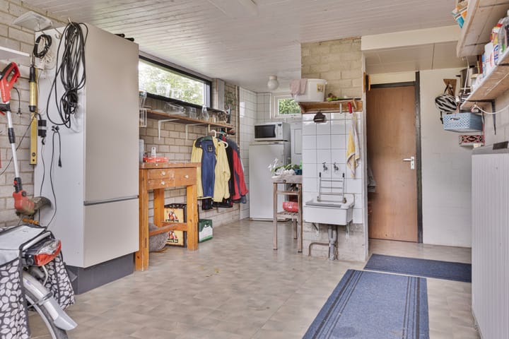 Photo 22 of Sint Servatiusstraat 34