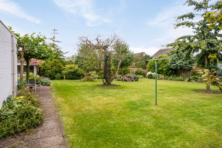 Photo 46 of Sint Servatiusstraat 34