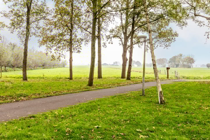 Foto 56 van Middelweg 45