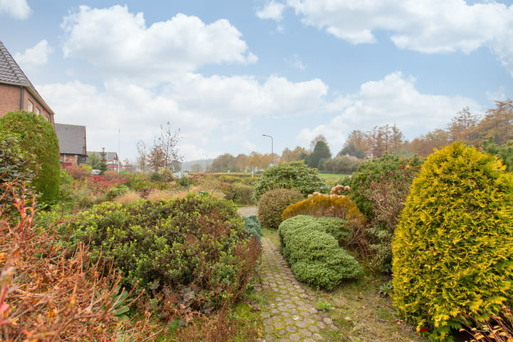 Bekijk foto 5 van Arnhemsestraatweg 123