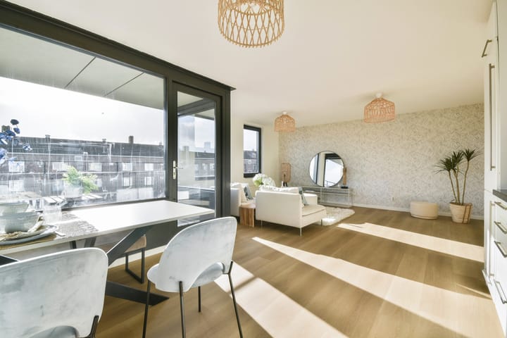 Foto 9 van Burgemeester Röellstraat 616