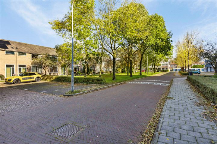 Bekijk foto 3 van Haringvlietstraat 29