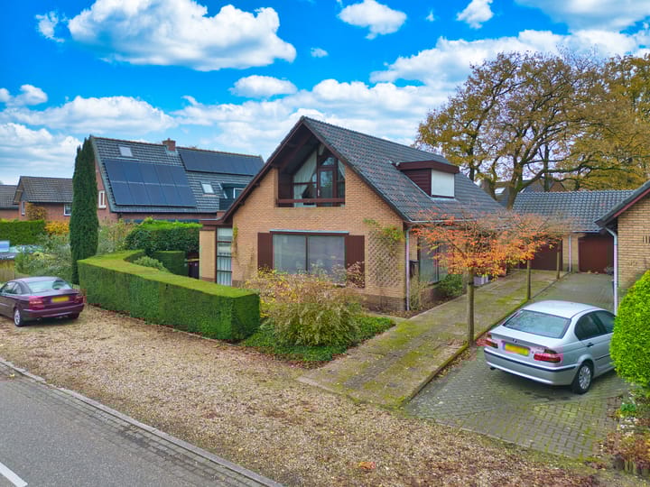 Foto 4 van Hoenderloseweg 67