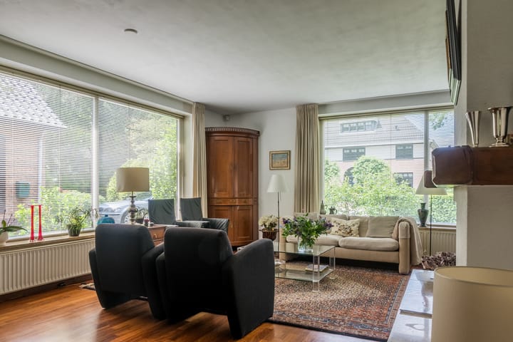 Foto 9 van Hoenderloseweg 67