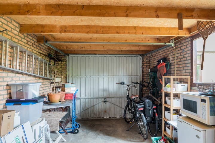 Foto 34 van Hoenderloseweg 67