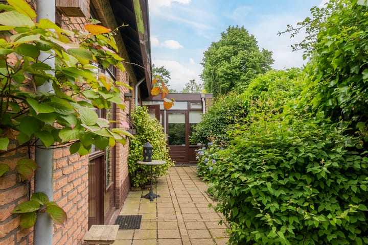 Foto 37 van Hoenderloseweg 67