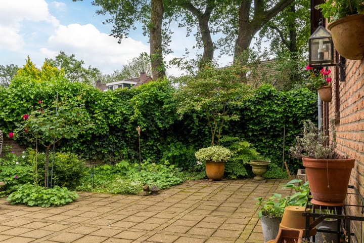 Foto 40 van Hoenderloseweg 67