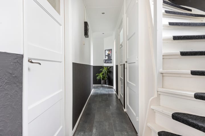 Foto 10 van Van Brakelplein 31-A