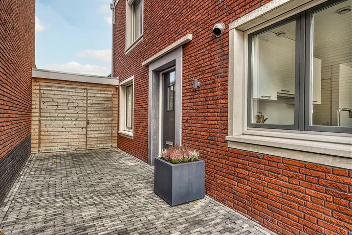 Bekijk foto 43 van Kromme weidesingel 15