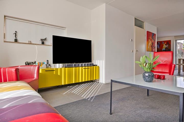 Photo 8 of Regenwulp 5