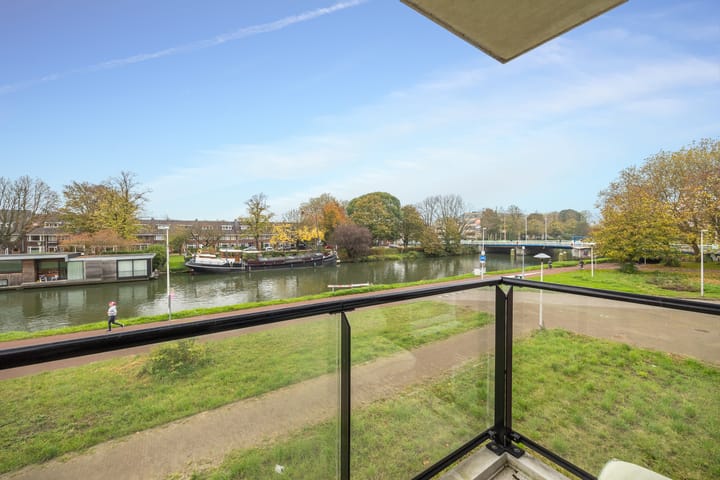 Foto 3 van Europaplein 1079