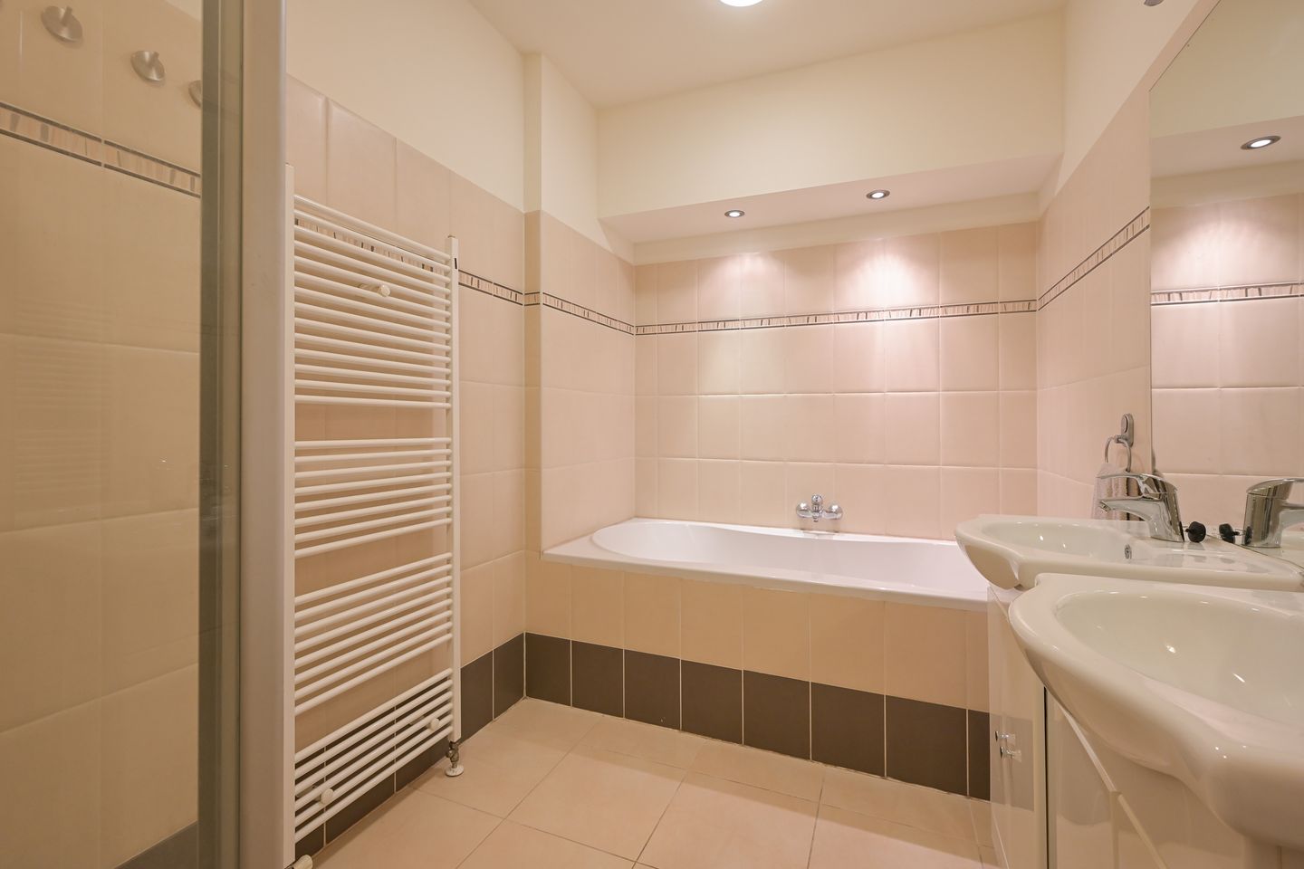 Foto 19 van Van Alkemadelaan 58